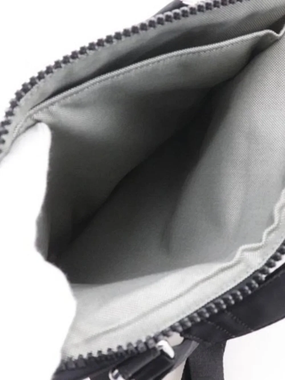 COLE HAAN Grand Ambition Small Backpack Daypack convertible 3WAY black Nyl... - Picture 6 of 12